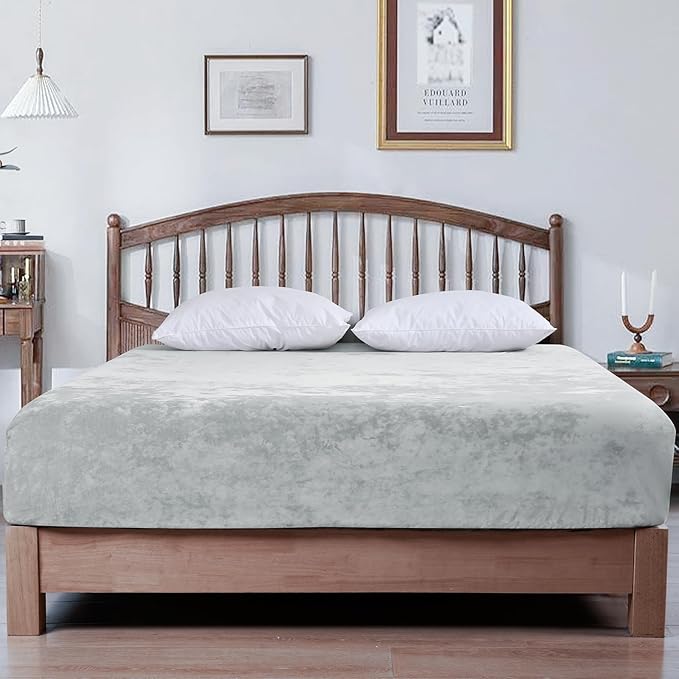 PHF Truly Velvet Fitted Sheet Only Queen Size, Luxury Super Soft Cozy Fuzzy Fleece Bottom Sheet, Deep Pocket Up to 16",Strenghth Elastic Band,Suitable for Fall Winter Spring,No Pillowcases,Sliver Grey