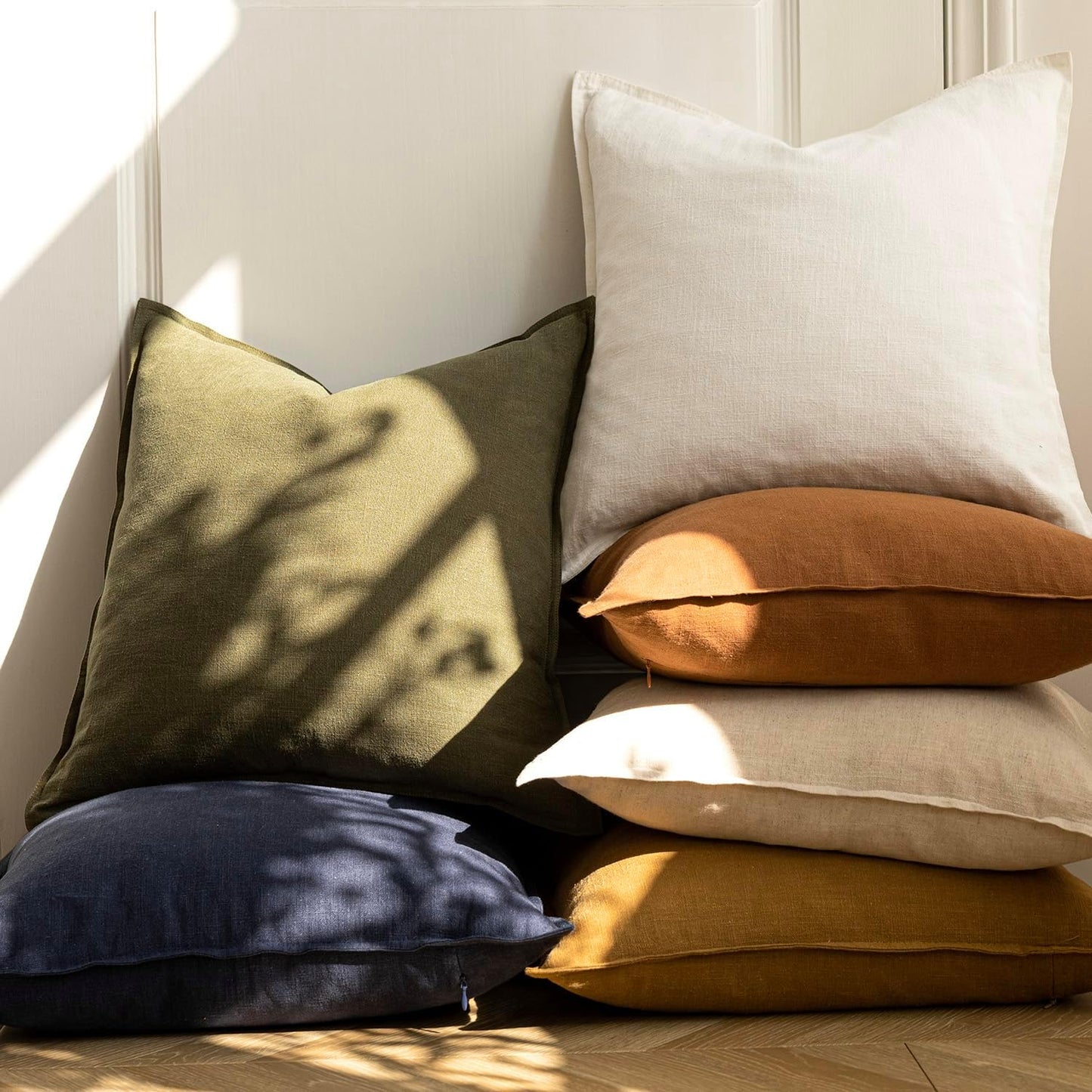 Foindtower Pack of 2, Decorative Linen Soild Throw Pillow Covers Soft Accent Cushion Case Boho Farmhouse Neutral Pillowcase for Chair Couch Sofa Bedroom Living Room Home Decor 18 x 18 Inch Cream White