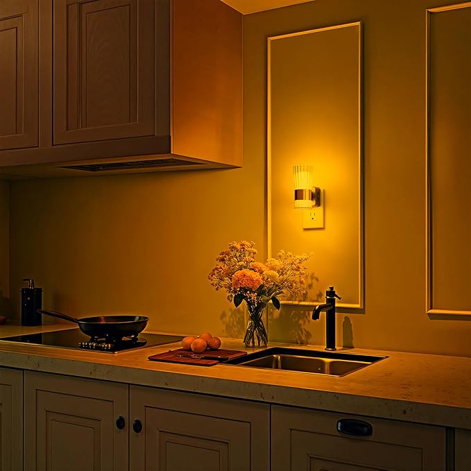 Night Light, Night Lights Plug into Wall, LED Amber NightLight with Dusk to Dawn Auto Light Sensor, Amber Light 0-100LM Adjustable Brightness, Wall Sconce Style Design for Bedroom Hallway, 2 Pack