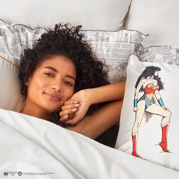 Kitsch Wonder Woman (Believe in Wonder) Satin Pillowcase with Zipper Softer Than Silk, Luxury Cooling Pillowcase for Hair & Skin, Wrinkle Prevention, Queen/Standard (19X26)