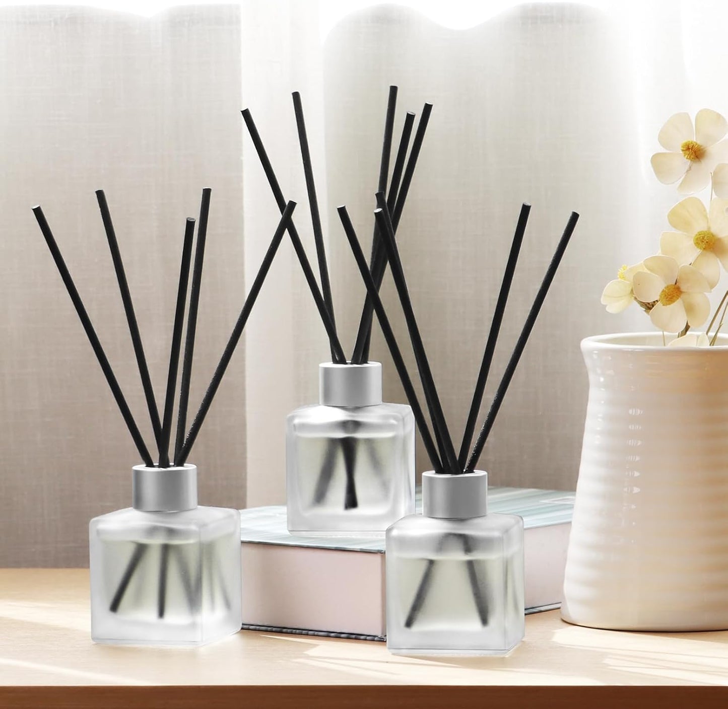 3-Pack Reed Diffuser Set, Gardenia/Lavender/Rose Scented Oil, Flower Aroma Essential Oils with Diffuser Sticks, Long Lasting Bathroom Air Freshener, Home Fragrance for Room Decor