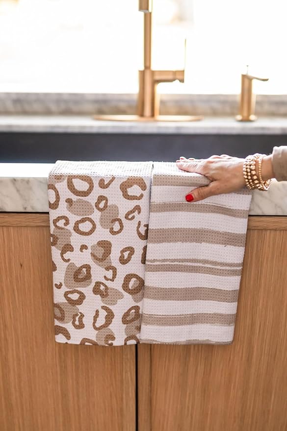 || 2 Pack Double Sided || Waffle Weave Microfiber || Tea Towels || Highly Absorbent || Hanging Loop || Dish Cloths || Modern || Designer Prints || Double Sided || Cheetah & Stripes