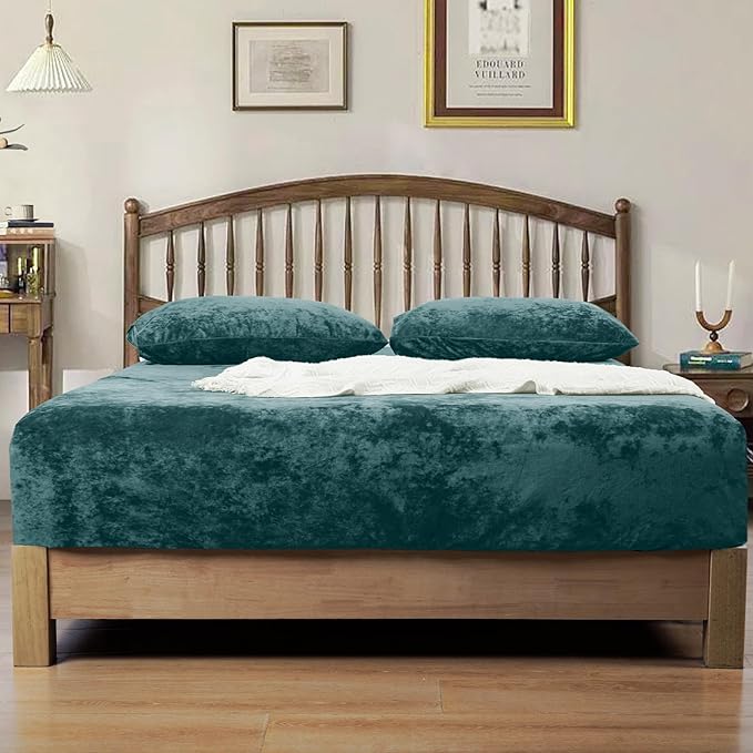 PHF Truly Velvet Fitted Sheet Only Twin Size, Luxury Super Soft Cozy Fuzzy Flannel Bottom Sheet, Deep Pocket Up to 16",Strenghth Elastic Band, Suitable for Fall Winter Spring, No Pillowcases, Teal