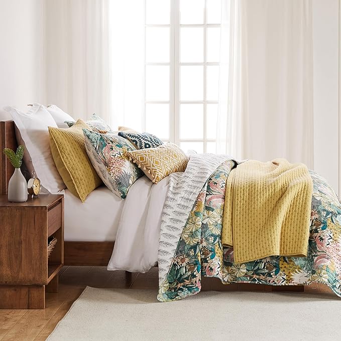 Levtex Home Cross Stitch Reversible Twin XL/Twin Quilt Set (68x86in) with 1 Pillow Sham (26x20in) - Stitch Texture - Ochre - 100% Cotton Twin Size Quilt Bedding Set - Lightweight, Soft, Pre-Washed