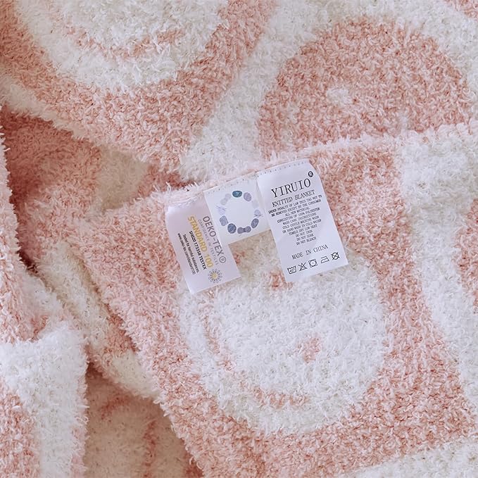 YIRUIO with Smiley Faces Checkerboard Throw Blankets Checkered Reversible Microfiber Super Soft Warm Cozy Fluffy Shaggy Blanket for Home Office Couch Bed Sofa Decor (Soft Pink)
