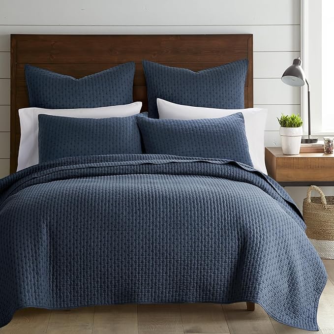 Levtex Home Cross Stitch Reversible Twin XL/Twin Quilt Set (68x86in) with 1 Pillow Sham (26x20in) - Stitch Texture - Navy - Cotton Twin/Twin Size Quilt Bedding Set - Lightweight, Soft, Pre-Washed