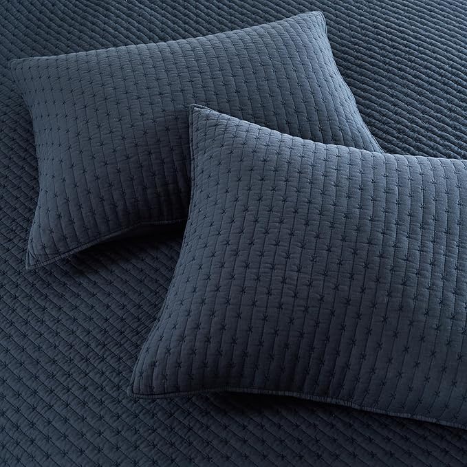 Levtex Home Cross Stitch Reversible Twin XL/Twin Quilt Set (68x86in) with 1 Pillow Sham (26x20in) - Stitch Texture - Navy - Cotton Twin/Twin Size Quilt Bedding Set - Lightweight, Soft, Pre-Washed