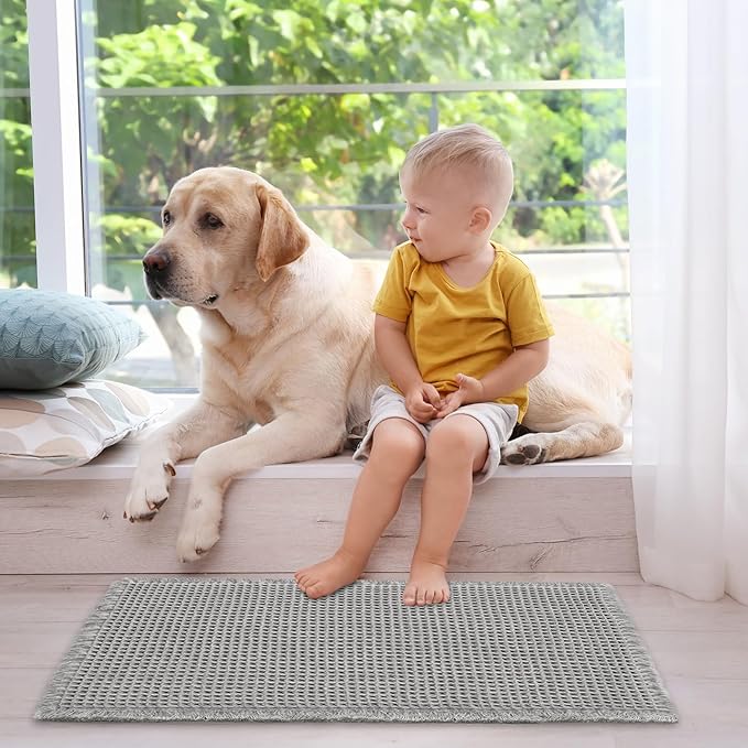 ZALL Grey Waffle Bath Mat,Super Absorbent Non Slip Bathroom Rug,Gray 18x30inch,Machine Washable Ultra Soft Floor Mats