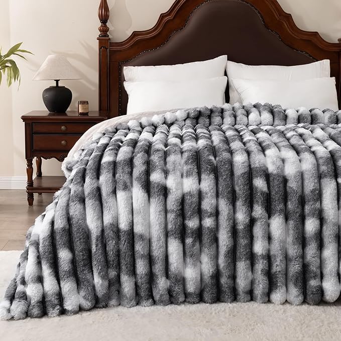 Throw Blanket for Couch - 50" x 60" Faux Rabbit Fur Throw Blanket Cozy Soft Warm Blankets for Bed Sofa Bedroom Living Room Fluffy Striped Blankets for Fall Winter, Home Decor, Grey