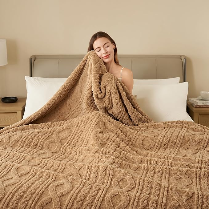Joiedomi Queen Size Blanket for Bed, Soft Brown Fleece Blankets Gifts for Women Mom Girls, 280GSM Cozy Cute Soft Throw Home Room Decor Aesthetic Gifts 90x90 Inches