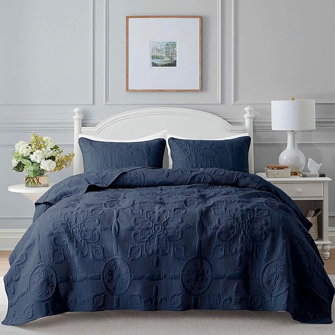 Navy Blue Damask Quilt Queen Size Bedding Sets with 2 Pillow Shams, Boho Bedspread Lightweight Soft Farmhouse Vintage Bohemian Coverlet Retro Jacquard Pattern Bed Cover for All Season, 3 Pieces