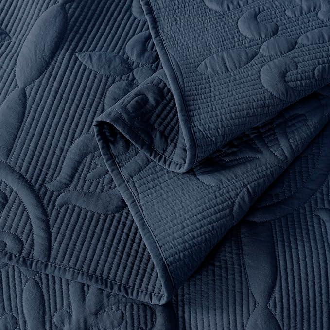 Navy Blue Damask Quilt Queen Size Bedding Sets with 2 Pillow Shams, Boho Bedspread Lightweight Soft Farmhouse Vintage Bohemian Coverlet Retro Jacquard Pattern Bed Cover for All Season, 3 Pieces
