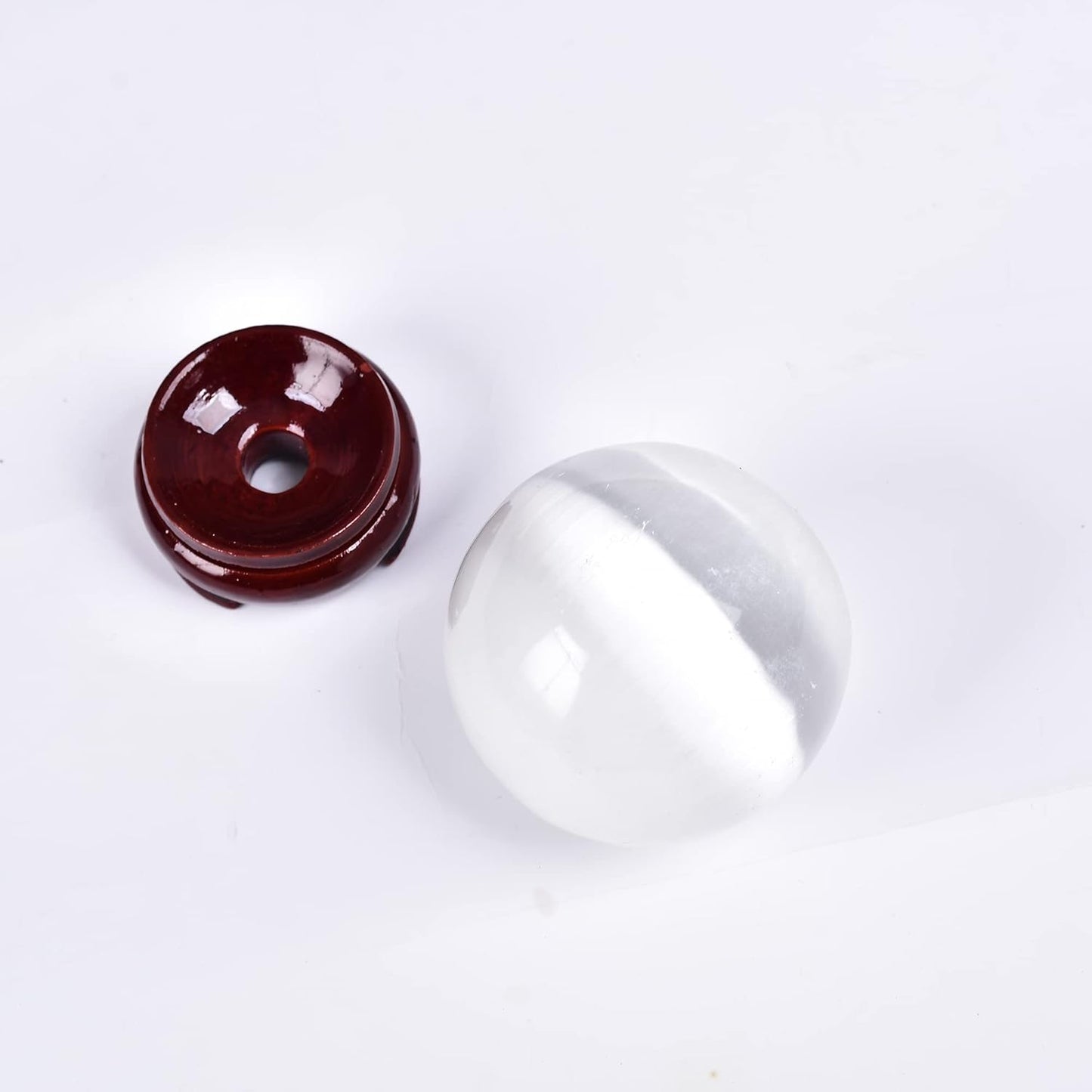 JIC Gem 1pcs 4.5" White Selenite Crystal Ball for Meditation、Fengshui、Home Decors Healing Crystal Ball
