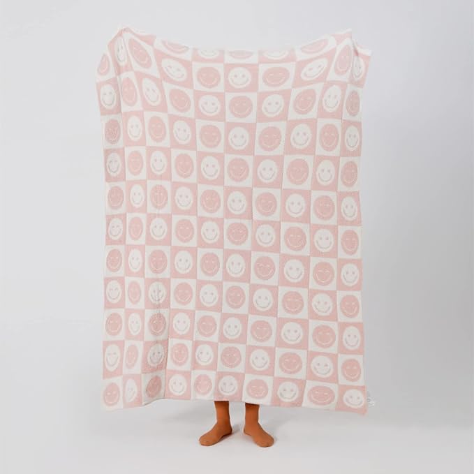YIRUIO with Smiley Faces Checkerboard Throw Blankets Checkered Reversible Microfiber Super Soft Warm Cozy Fluffy Shaggy Blanket for Home Office Couch Bed Sofa Decor (Soft Pink)