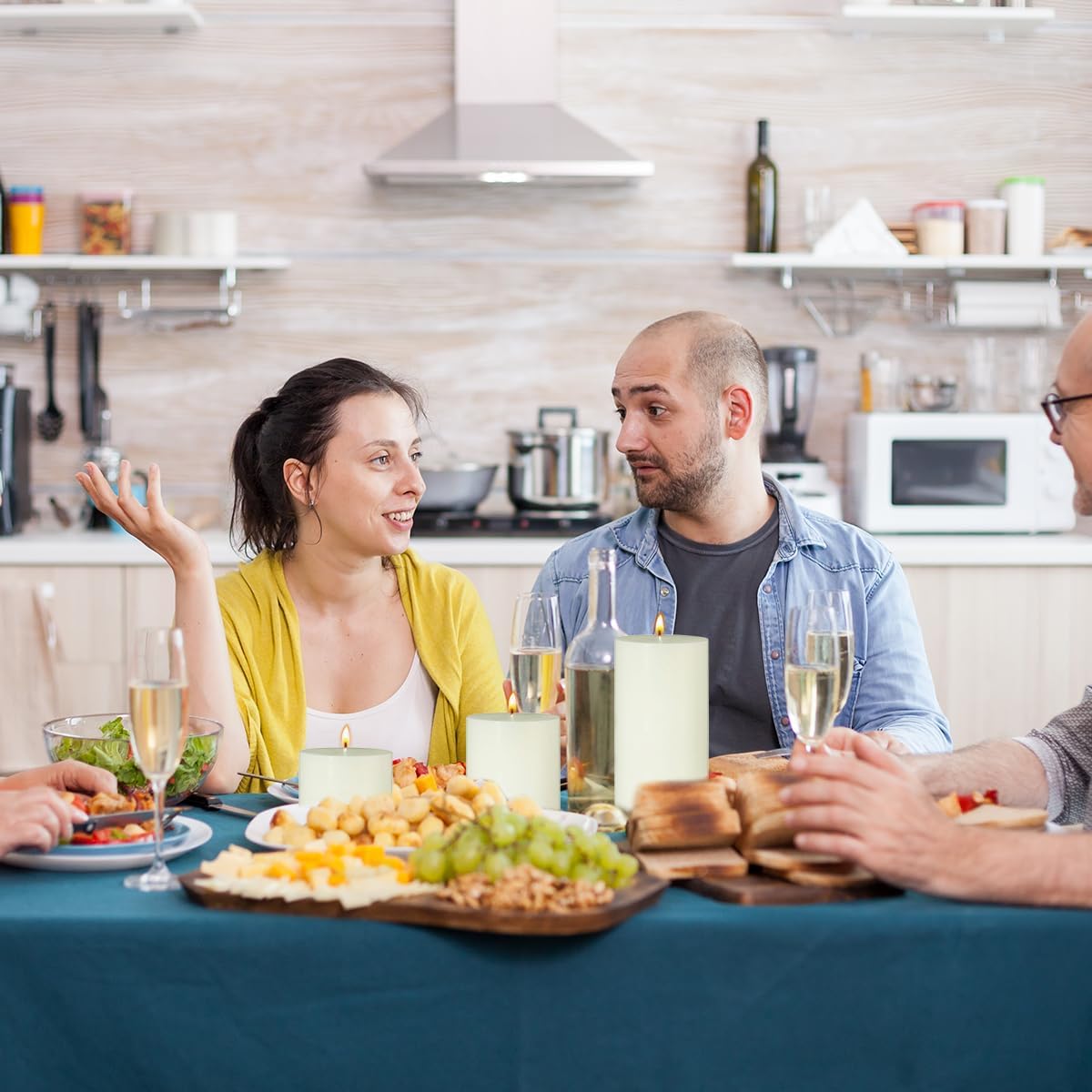 Set of 3 Different Size Ivory Pillar Candles, Unscented Dripless 2.75x3, 2.75x4, 2.75x6 Inch Long Lasting Cylinder Wax Candles for Home Power Outage Dinner Table Decoration