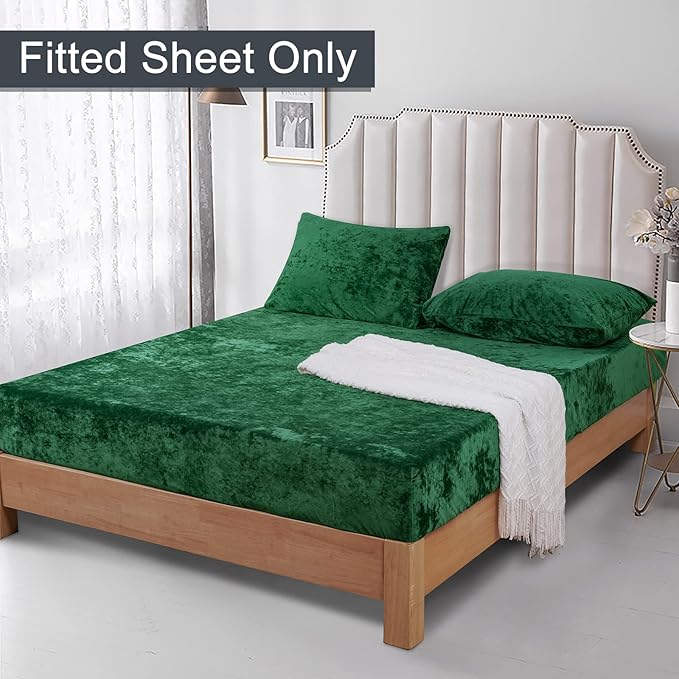 PHF Truly Velvet Fitted Sheet Only King Size, Christmas Luxury Super Soft Cozy Fuzzy Fleece Bottom Sheet with Deep Pocket Up to 16",Suitable for Fall Winter Spring, No Pillowcases, Emerald Green