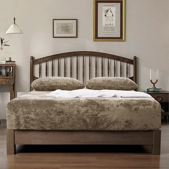 PHF Truly Velvet Fitted Sheet Only Queen Size, Luxury Super Soft Cozy Fuzzy Fleece Bottom Sheet, Deep Pocket Up to 16",Strenghth Elastic Band,Suitable for Fall Winter Spring, No Pillowcases, Khaki