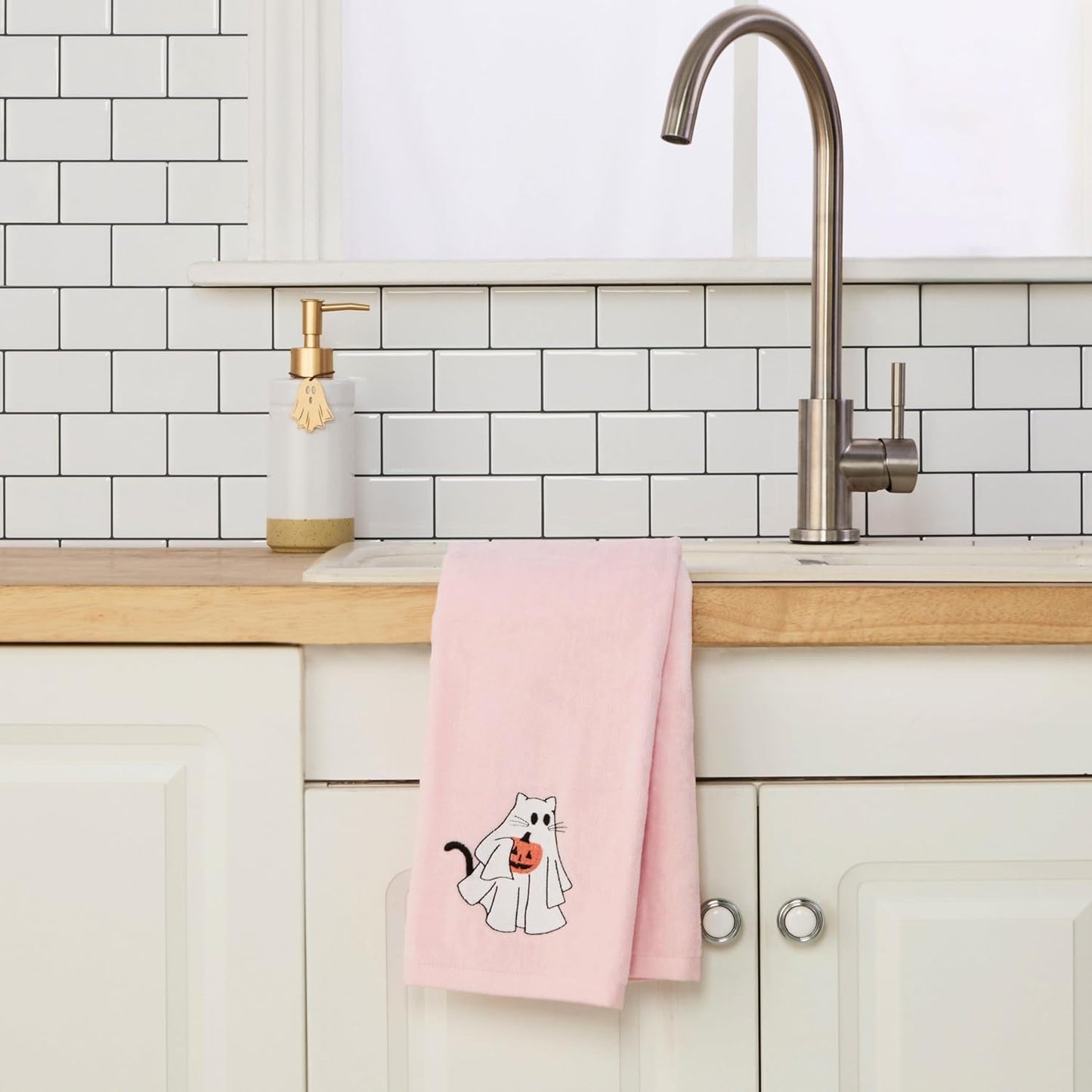 SKL Home Halloween Ghost Cat 100% Cotton Embroidered 2pc Hand Towel Set, Decorative for Bath/Kitchen/Bar & Gift, Pink