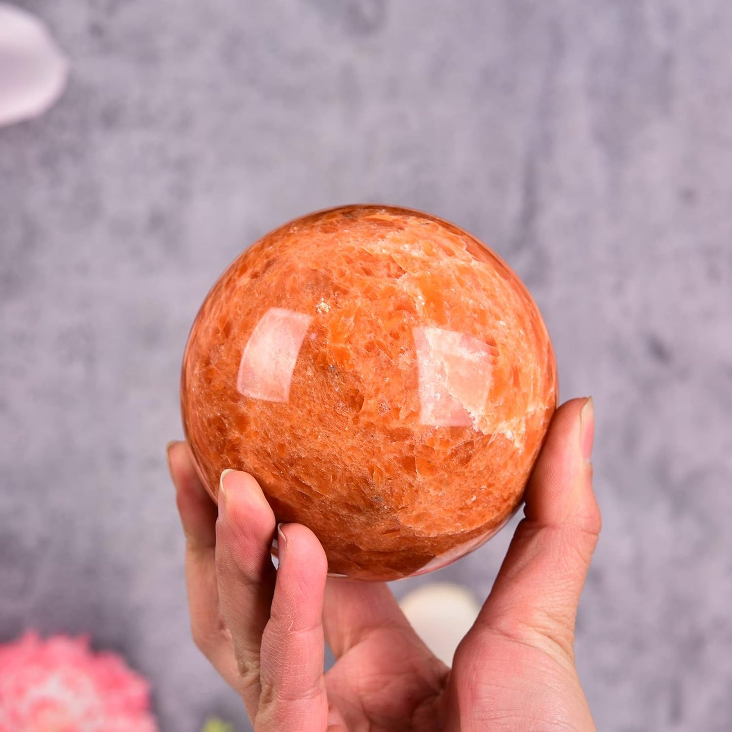 JIC Gem Natural Sunstone Sphere Ball with Wooden Stand for Fengshui Rare Healing Crystal Decoation Meditation Energy Reiki (90-100mm)
