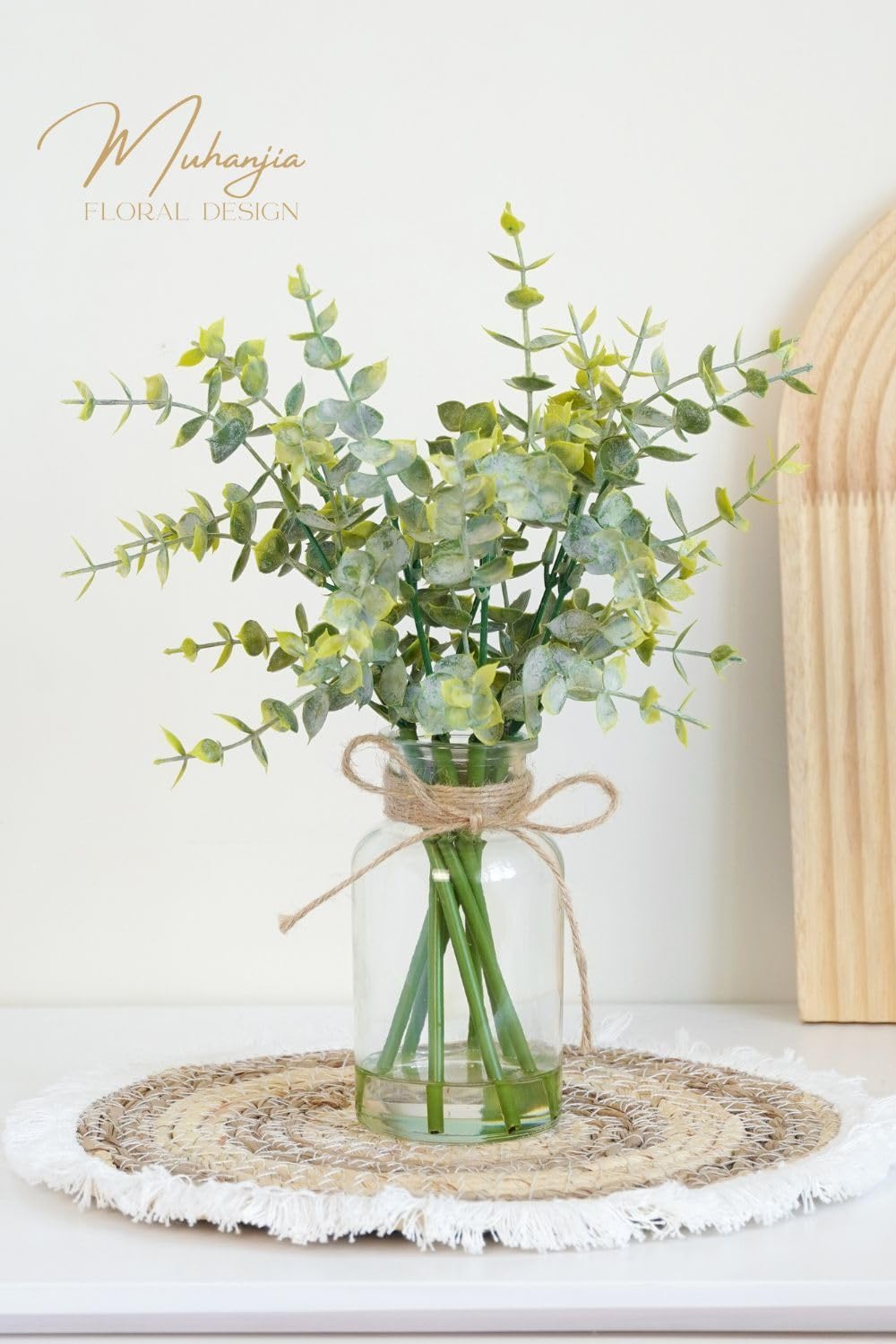 Artificial Eucalyptus Stems in Glass Vase with Faux Water,7Pcs Fake Plant for Centerpiece Bathroom Farmhouse Room Home Decor (Sage Green Eucalyptus)