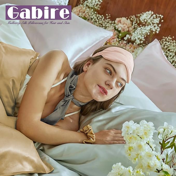Mulberry Silk Pillowcases Set of 2, Both Sides Real Silk Pillowcase for Hair and Skin Prevent Acne Organic Silk Pillow Cases 2 Pack with Hidden Zipper, Sage Green, Standard (20"×26")