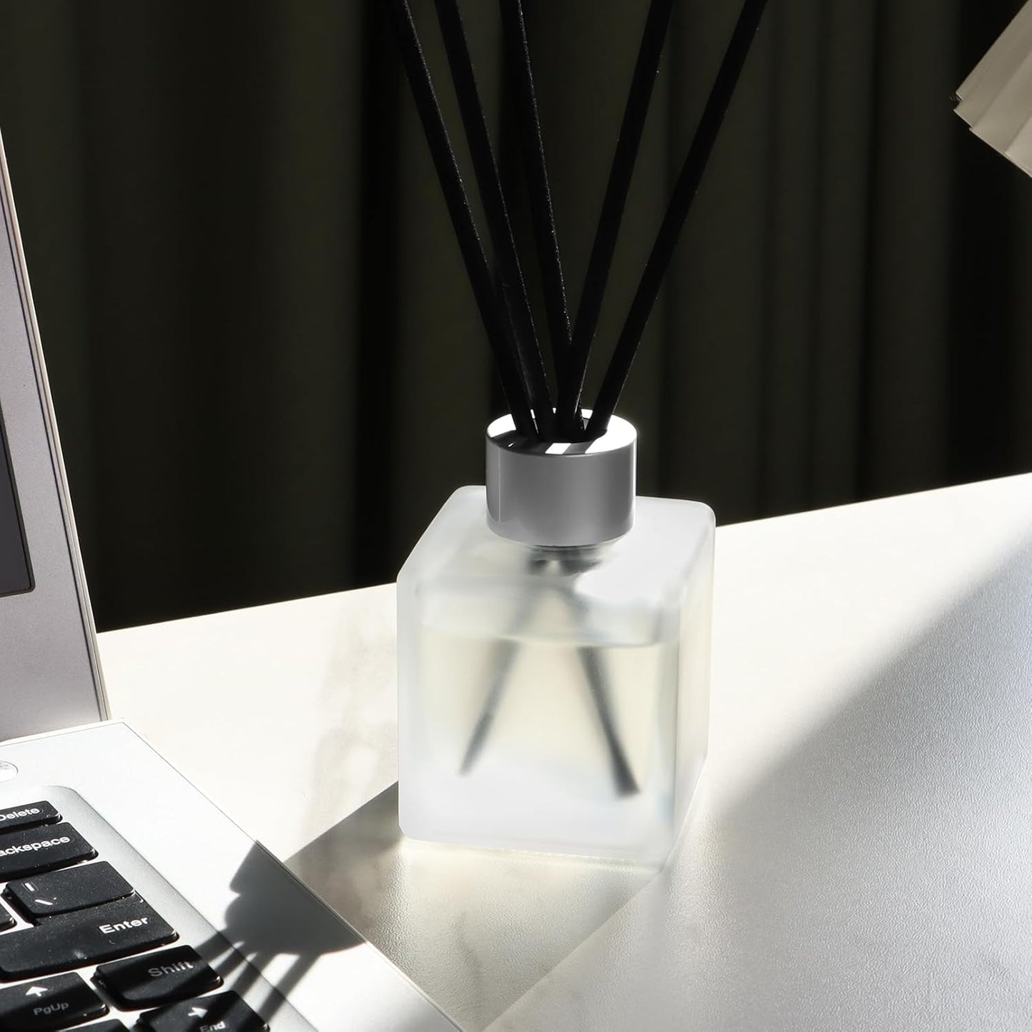 Reed Diffuser, Cauliflower Scented Oils, 3.4 oz Vegetable Aroma Air Freshener with Diffuser Sticks, Long Lasting Essential Oil Home Fragrance for Office Room Bathroom Decor (1 Pack)