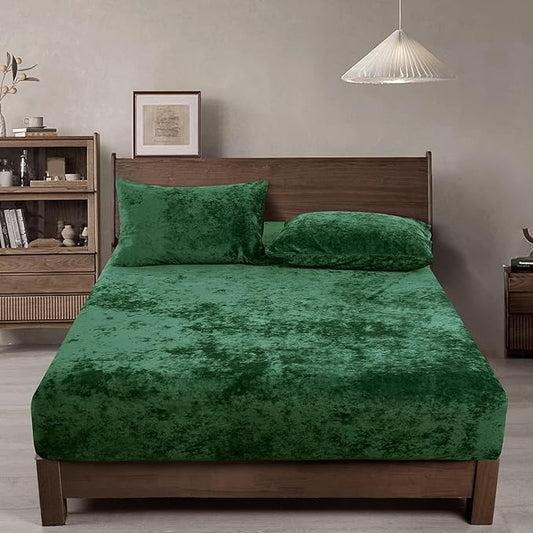 PHF Truly Velvet Fitted Sheet Only Twin Size, Christmas Luxury Super Soft Cozy Fuzzy Flannel Bottom Sheet with Deep Pocket Up to 16",Suitable for Fall Winter Spring, No Pillowcases, Emerald Green