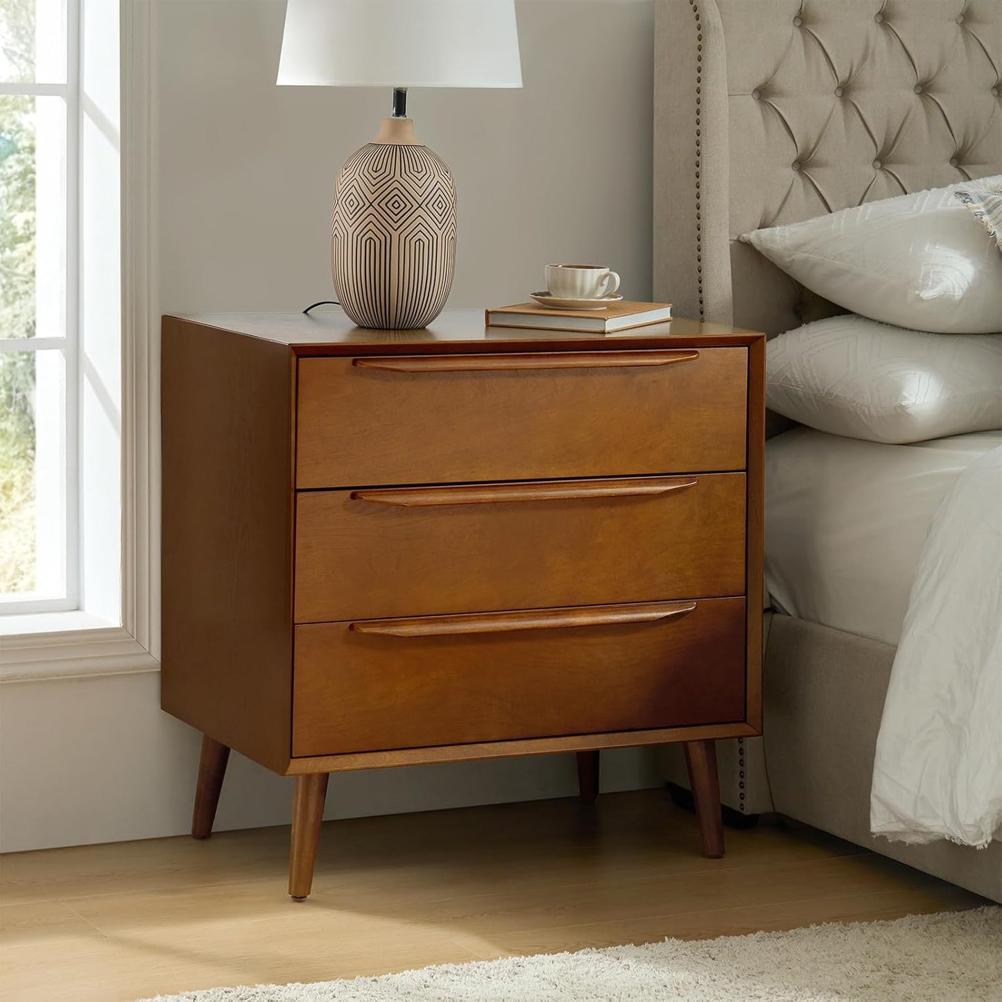 HULALA HOME Mid-Century Modern Nightstand, 3-Drawers Nightstand with Charging Station(Acron)