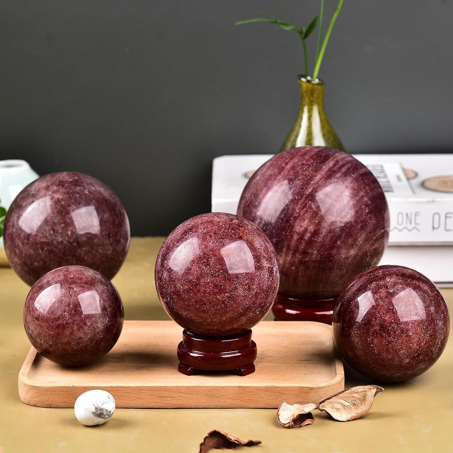 JIC Gem Large Healing Crystal Ball with Decoation Stand Red Strawberry Gemstone Sphere Ball for Meditation 、Energy、Reiki Ball (90-100mm)