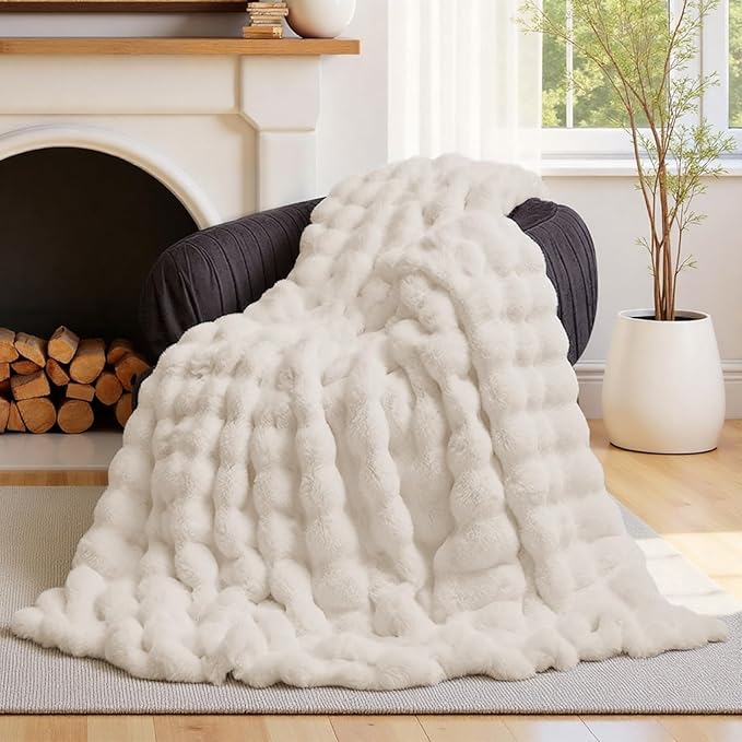 Lotus Karen Faux Fur Throw Blanket Cream White - Big Bubble Rabbit Fluff Blanket for Couch, Small Fluffy Fuzzy Cozy Blanket, Thick Furry Plush Shaggy Blankets, 50x60 Inches