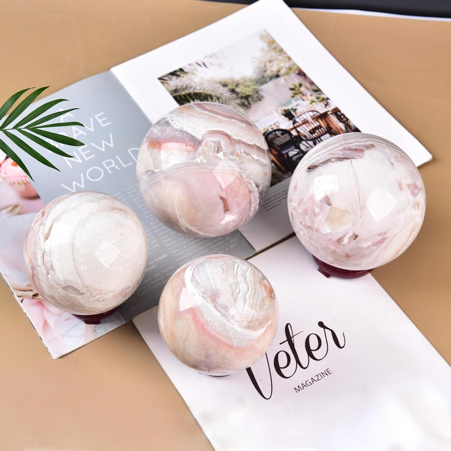 JIC Gem Extra Large Pink Agate Crystal Sphere,Decorative Crystal Ball Pink Gemstone Sphere for Meditation,Office Table Decorations 100-110mm