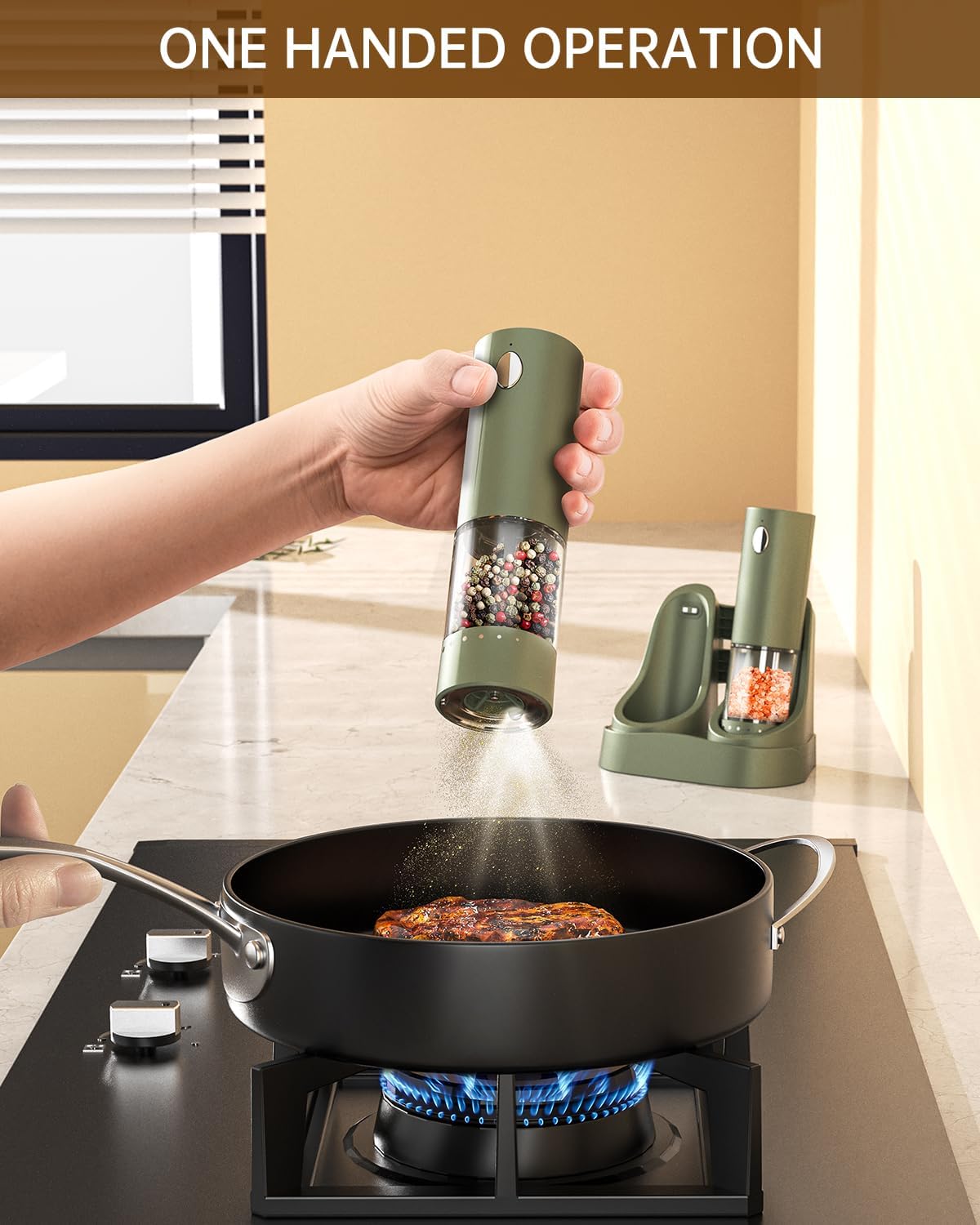 CIRCLE JOY Electric Salt and Pepper Grinder Set Automatic Salt and Pepper Grinder Set with Easy-to-Carry Charging Base and LED Light, USB Rechargeable, Upgrade External Adjustable Coarseness, Green