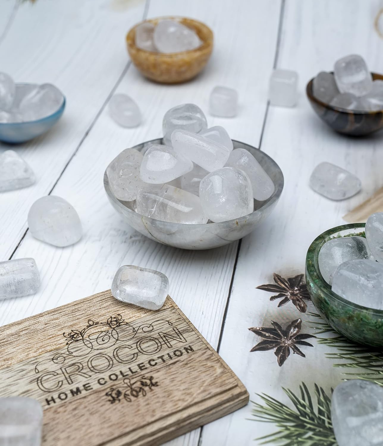 Crocon 1LB Clear Quartz Tumbled Stones and Crystals Bulk 2000+ Carats Natural Crystal Kit for Reiki Healing Crystal Polished, Tumble Stones, Chakra Balancing, Reiki Gift Home Decor Size : 20-25 mm