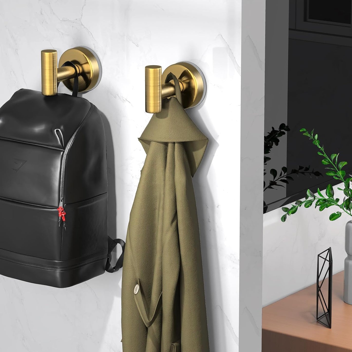 Suction Cup Hooks for Shower, Stainless Steel Shower Hooks for Hanging Towels, Robes, Bath Balls, Towel Hooks for Bathroom Wall, Glass Door, Kitchen, Mirror, Tile (2 Pack，Gold)