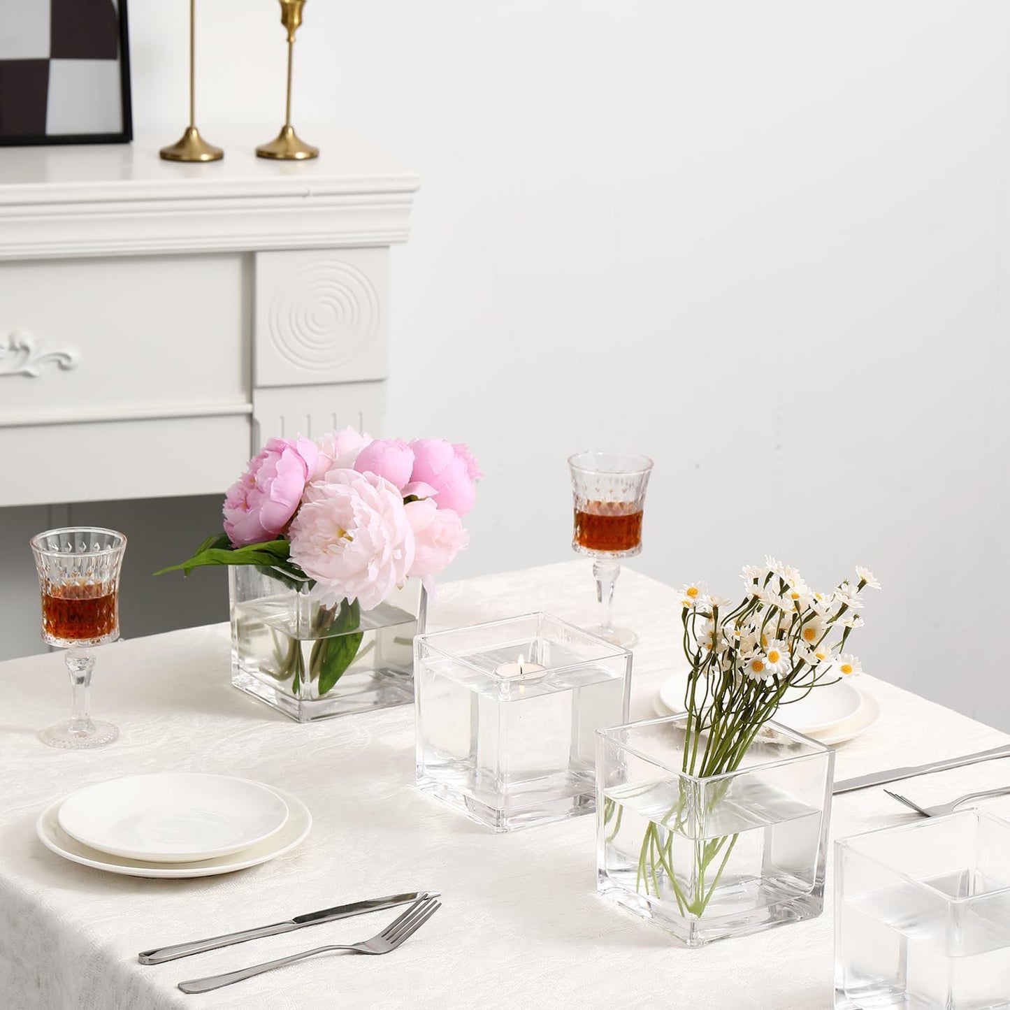 Square Glass Vases Set of 6, 4" x 4" x 4" Square Flower Vases for Centerpieces, Clear Vase for Flowers, Small Vase for Wedding, Party, Home Office Decoration