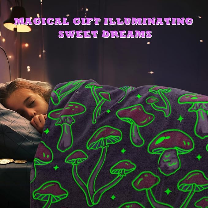 Mushroom Throw Blanket for Adult Girls - Mushroom Gifts for Women Cute Glow in The Dark Blanket for Bed Couch Cottagecore Room Decor Birthday Christmas All-Season Gifts Stuff