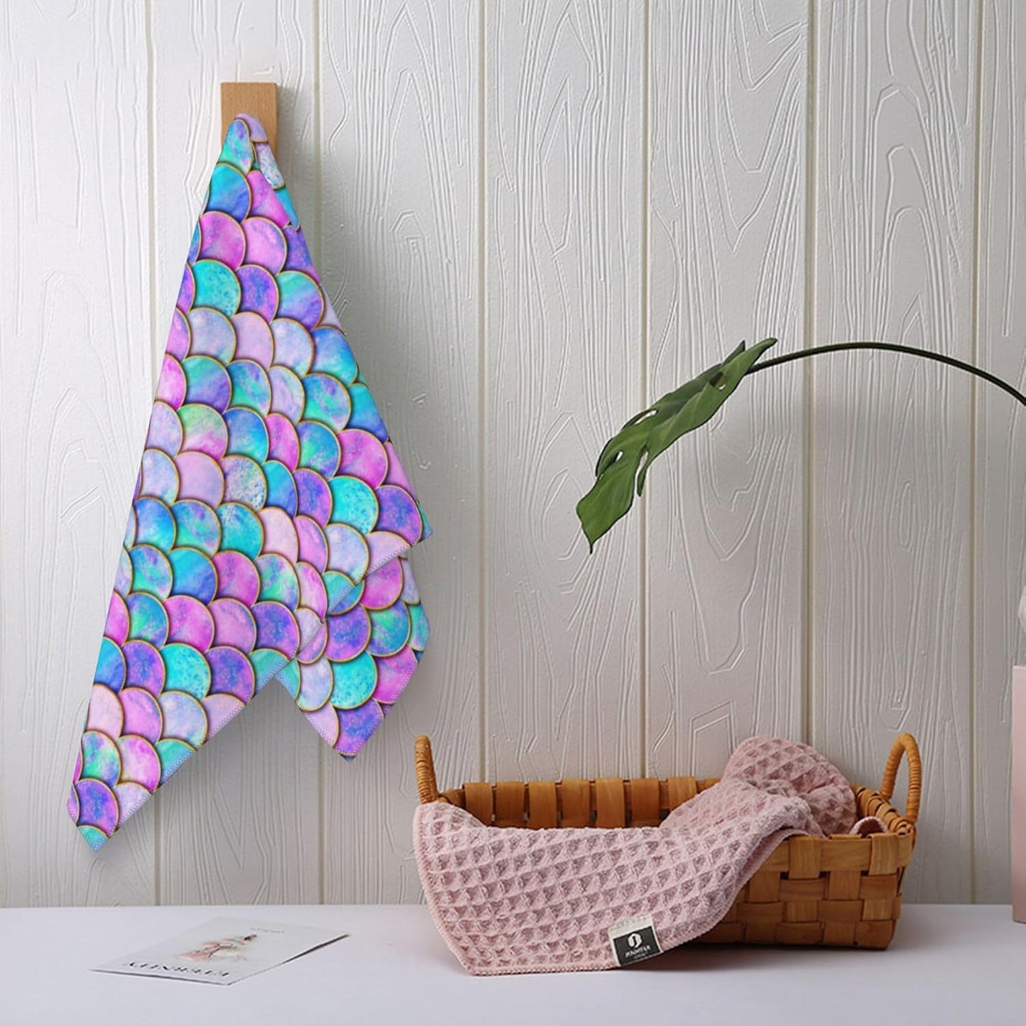 Cute Mermaid Scales Decorative Bath Hand Towels for Bathroom Set of 2, 14x28 Inch Rainbow Bathroom Hand Towels for Yoga Swim Hotel Spa Home Bathroom Decor