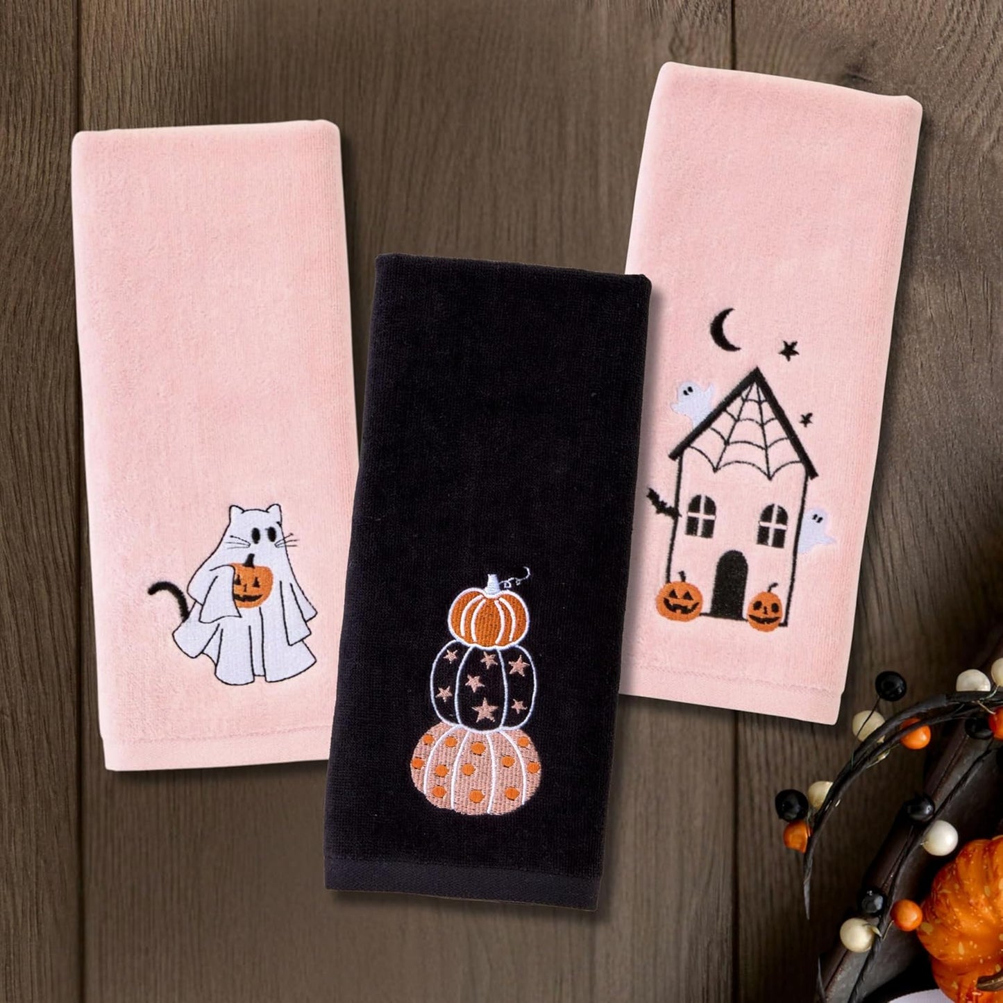 SKL Home Halloween Stacked Pumpkins 100% Cotton Embroidered 2pc Hand Towel Set, Decorative for Bath/Kitchen/Bar & Gift, Black