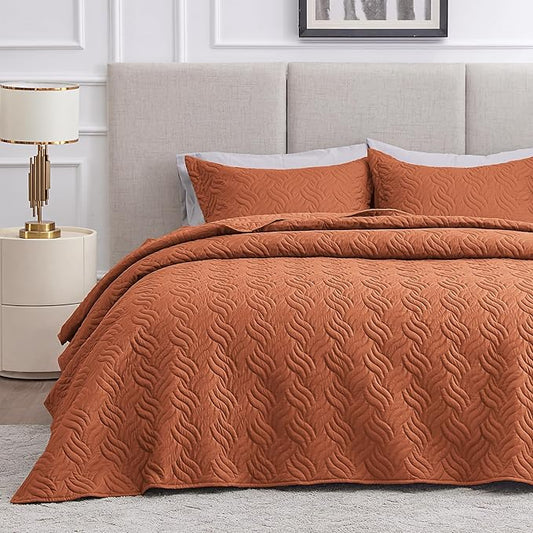 Love's cabin California King Size Quilt Bedding Set Umber Bedspread - Cal King Summer Lightweight Bedspread Comforter - Wave Pattern Coverlet for All Season - 3 Pieces (1 Quilt, 2 Pillow Shams)