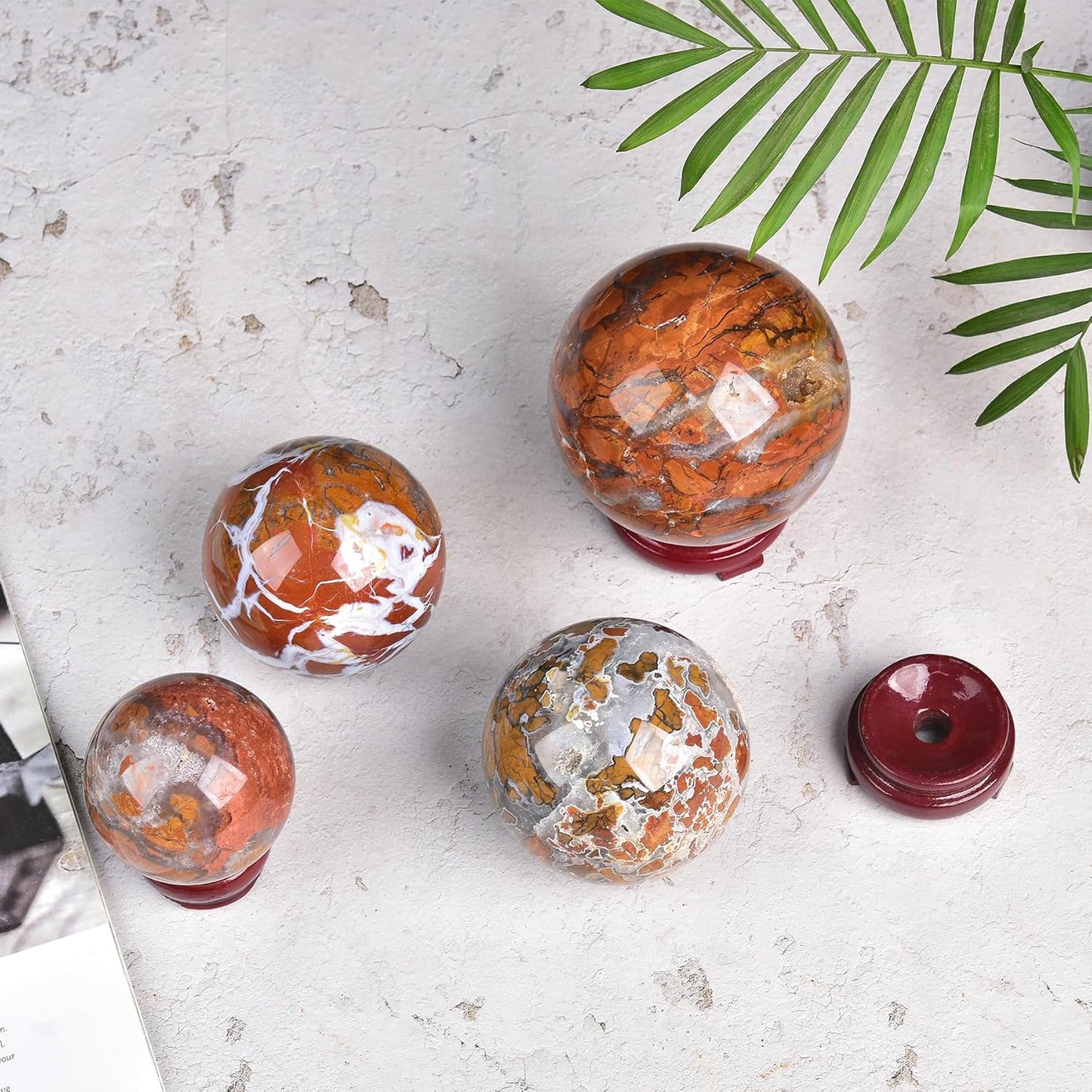 JIC Gem Natural Healing Crystal Sphere Ball Yellow Agate Crystal Decorative Ball with Display Stand Chakra Meditation Fengshui (80-90mm)