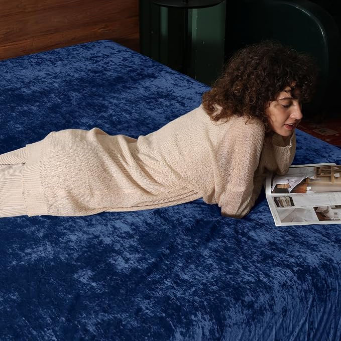 PHF Truly Velvet Fitted Sheet Only Twin Size, Luxury Super Soft Cozy Fuzzy Fleece Bottom Sheet, Deep Pocket Up to 16",Strenghth Elastic Band,Suitable for Fall Winter Spring, No Pillowcases, Navy Blue