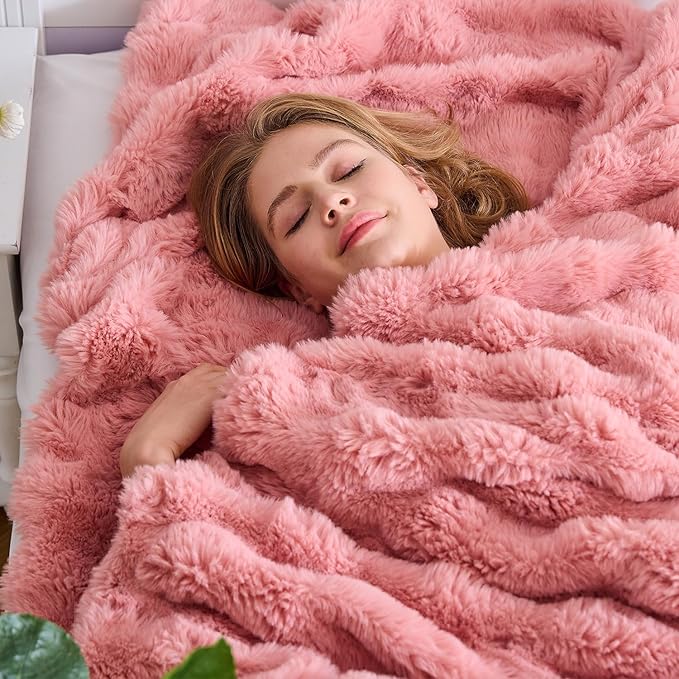 Lotus Karen Faux Fur Blanket Old Pink Queen Size - Big Bubble Rabbit Fluff Throw for Couch Small Fluffy Fuzzy Cozy Thick Furry Plush Shaggy Blankets 90x90 Inches