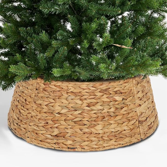 SUNNYPARK Christmas Tree Collar, 23.5’’ Hand-Woven Natural Water Hyacinth Christmas Tree Collar Basket Base Cover - Light Brown