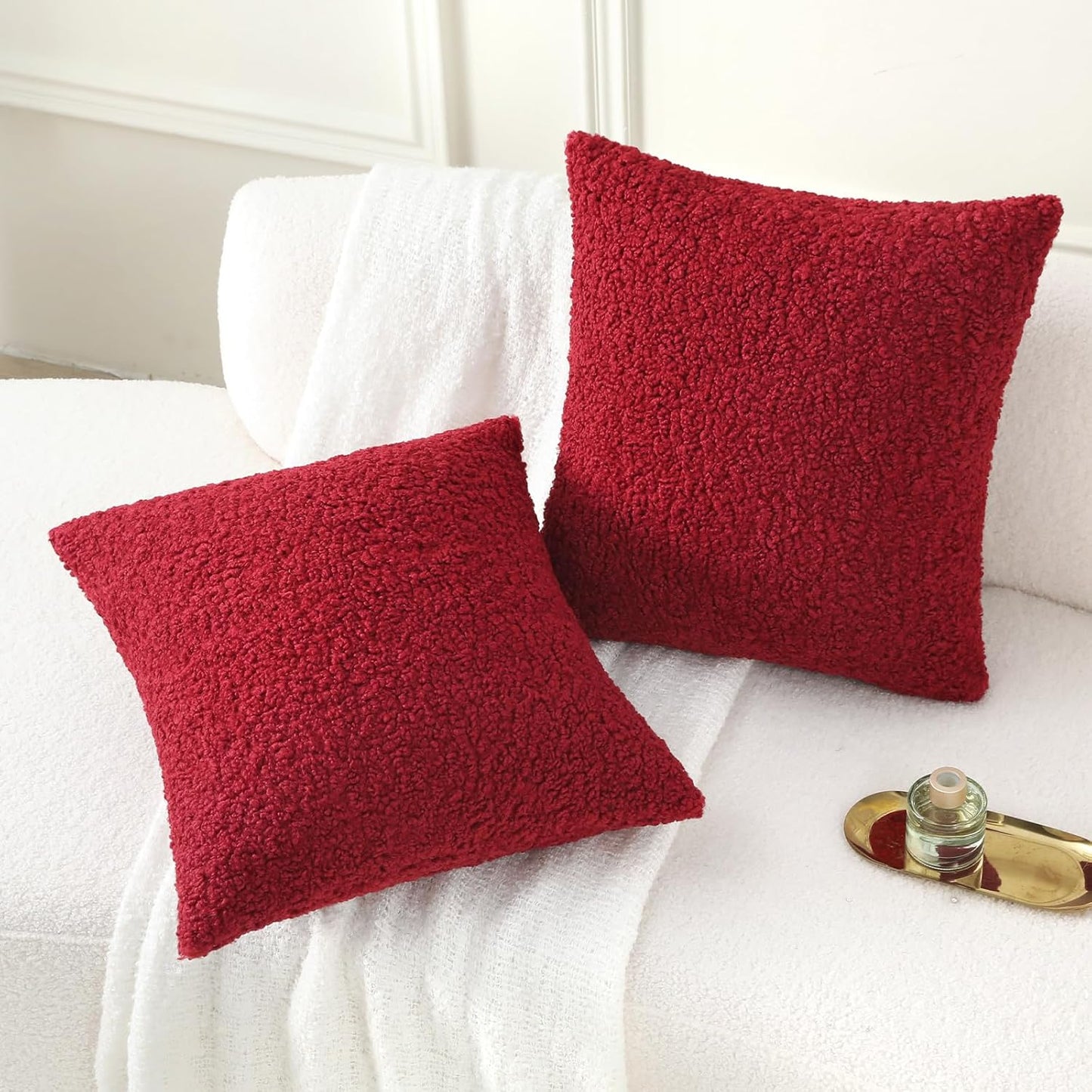 FUTEI Maroon Throw Pillow Covers 18x18 Inch Set of 2,Furry Faux Fur Teddy Boucle Textured Cushion Covers,Soft Fluffy Decorative Pillow Case,Home Decor for Couch Bed Living Room Office Car