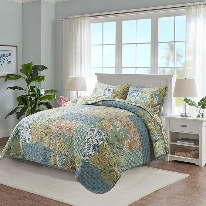 NEWLAKE Quilt Set King Size, 100% Cotton Patchwork Green Bohemian Quilt Sets, Reversible Bedspread Lightweight and Breathable for All Seasons, Soft Quilted Bedspread with 2 Pillow Shams
