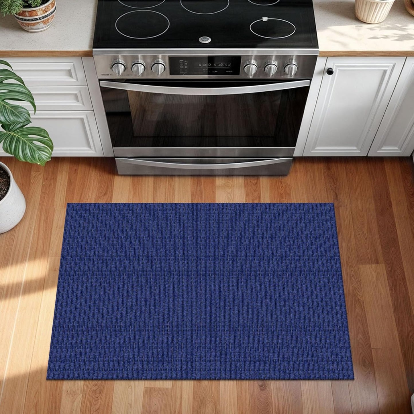 KOZYFLY Indoor Door Mat 2x3 ft Small Area Rugs Washable Front Door Mat Non Slip Rubber Backed Entryway Rug Cotton Entrance Doormat for Front Porch Bathroom Kitchen Bedroom, Royal Blue/Navy