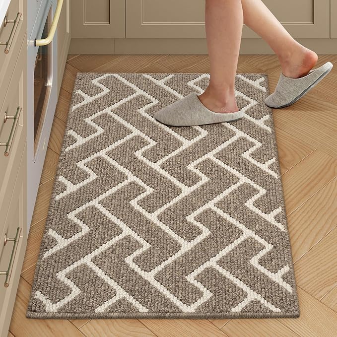 hicorfe Kitchen Rugs and Mats,Kitchen Mats for Floor,24"x35" Non Slip Runner Rug,Absorbent Resist Dirt Comfort Standing Mat Machine Washable for Entryway,Hallway,Front of Sink(Beige)