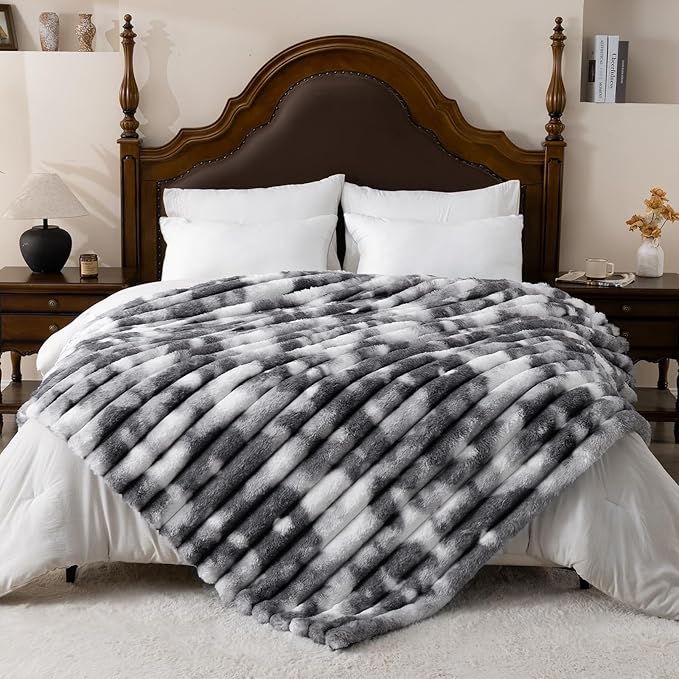 Throw Blanket for Couch - 50" x 60" Faux Rabbit Fur Throw Blanket Cozy Soft Warm Blankets for Bed Sofa Bedroom Living Room Fluffy Striped Blankets for Fall Winter, Home Decor, Grey