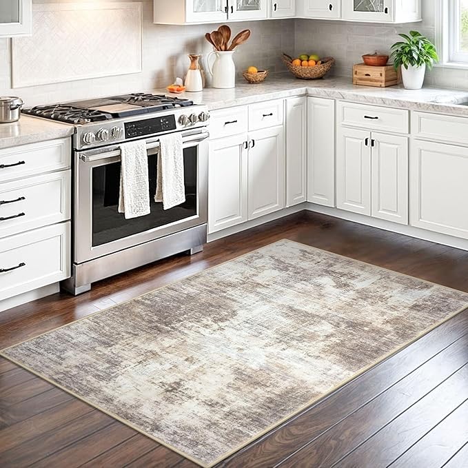IOHOUZE Abstract Area Rug 3x5 Ft Washable Rugs for Entryway Indoor, Non Slip Kitchen Rug Printed Faux Wool Throw Rugs, Indoor Door Mat for Door Entrance Foyer Living Room, Beige Brown