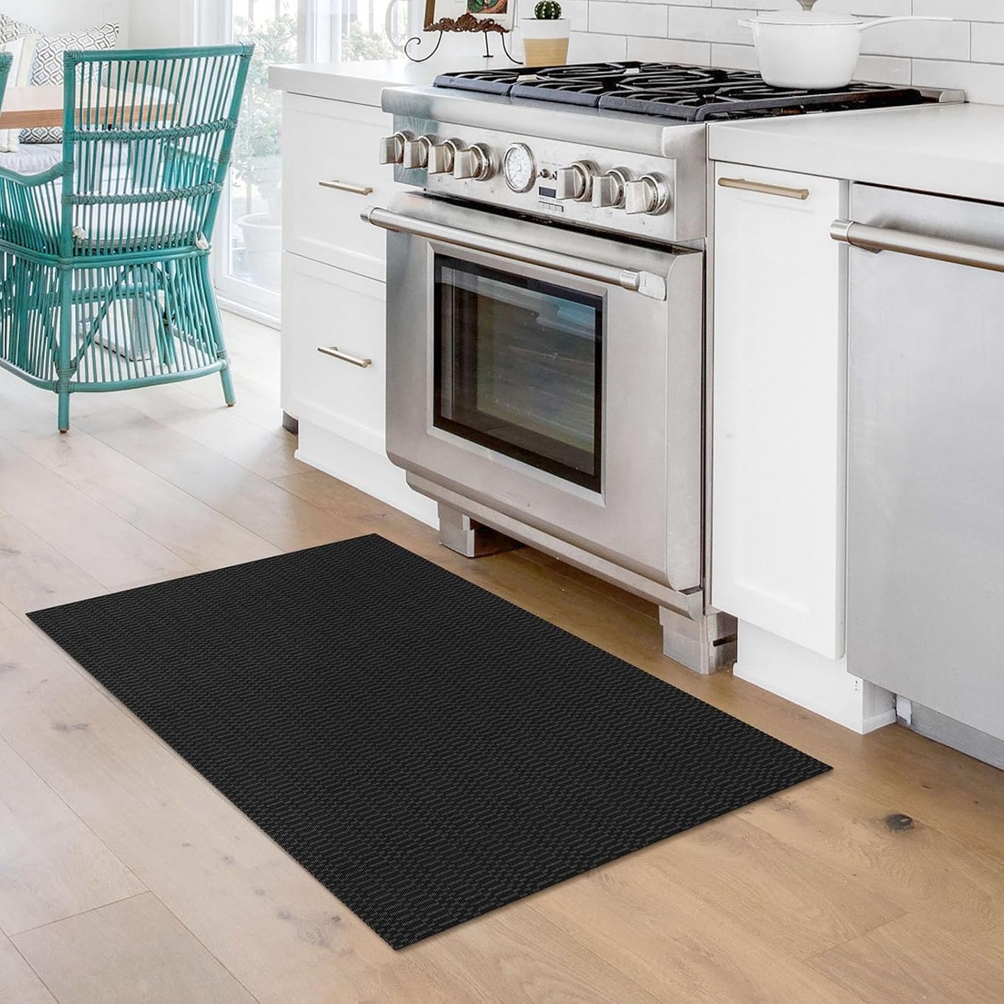 KOZYFLY Washable Area Rug 2x3 Ft Small Entryway Rug Indoor Door Mat Throw Rugs with Rubber Backing, Braided Cotton Floor Carpet for Front Entrance Bathroom Kitchen Foyer, Black/Grey